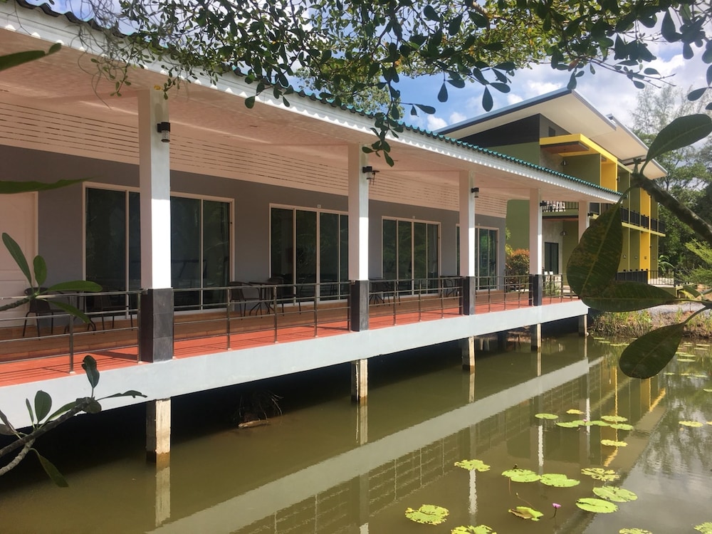 Saithong Resort 5/61