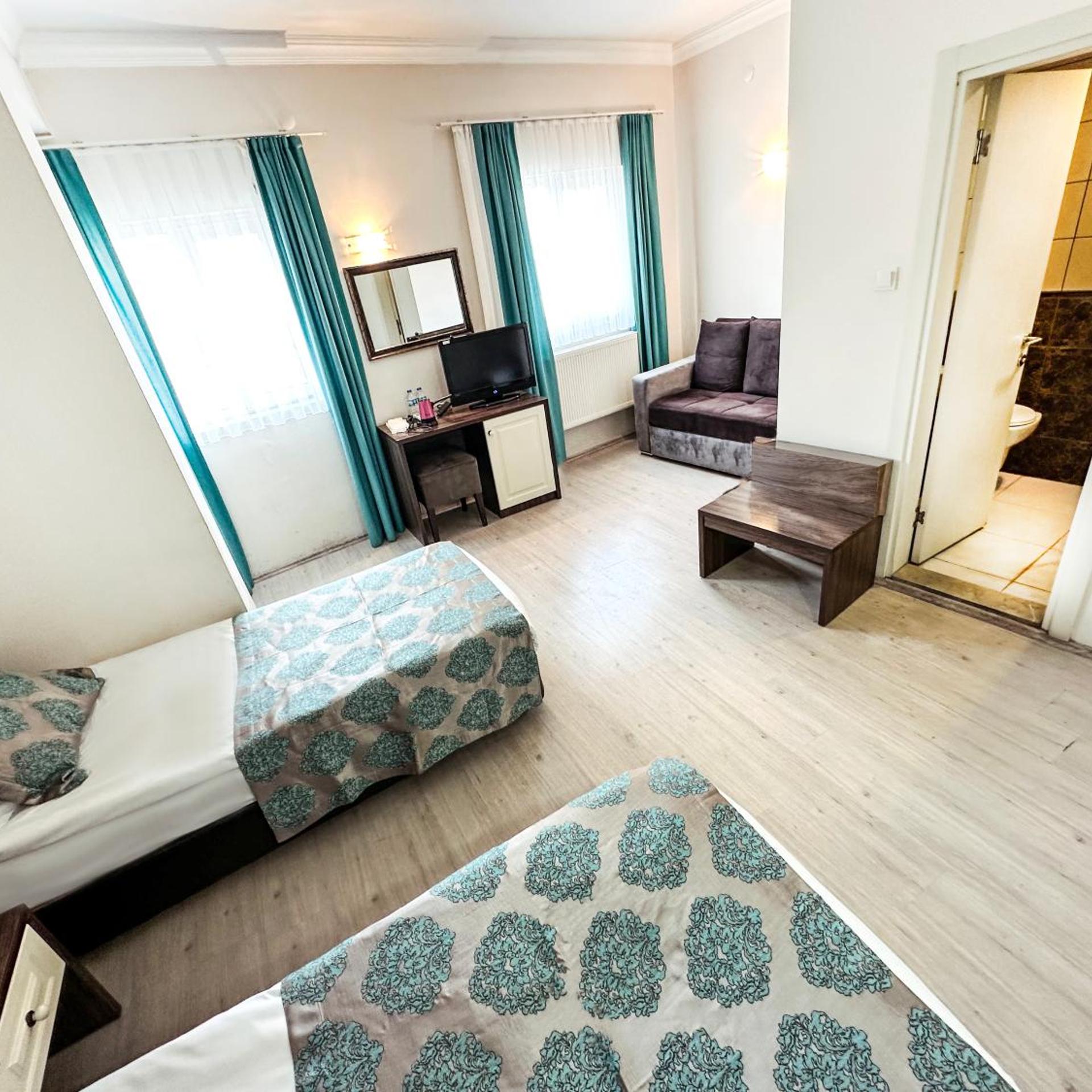 Sagiroglu Hotel 35/41