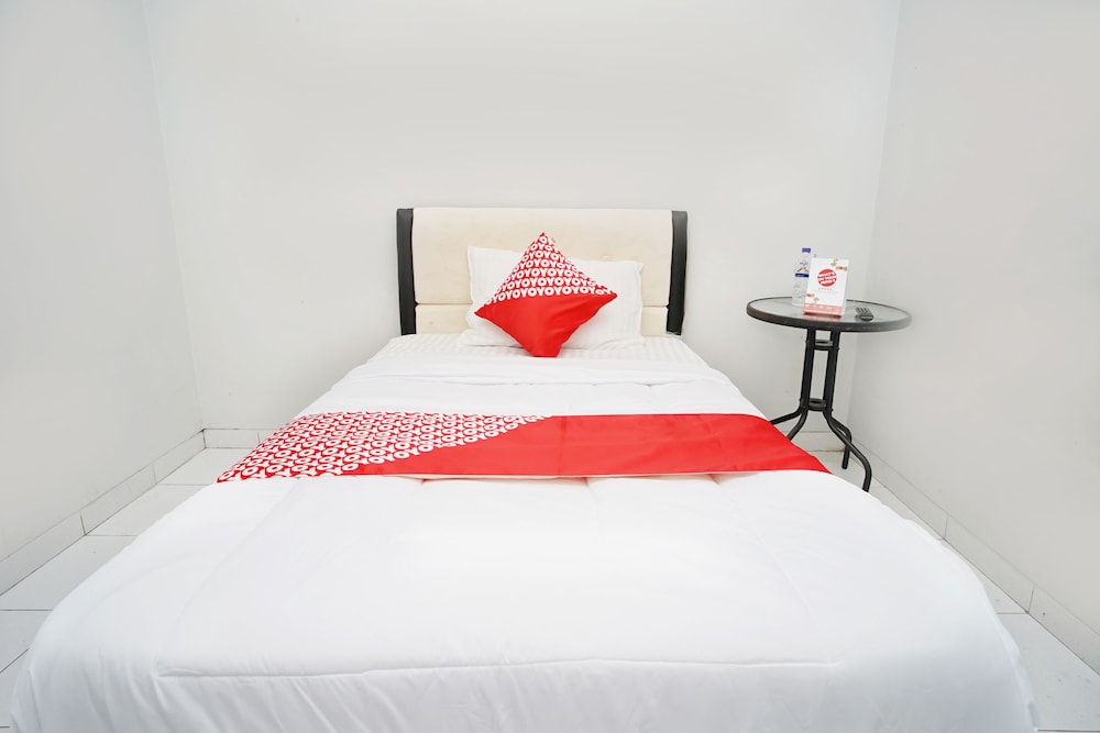 OYO 1007 Alletha Guest House 2 11/24