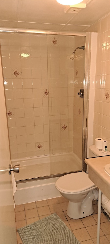 The Langham Hotel 49/50