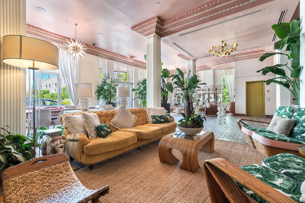 The Savoy Hotel & Beach Club 40/62