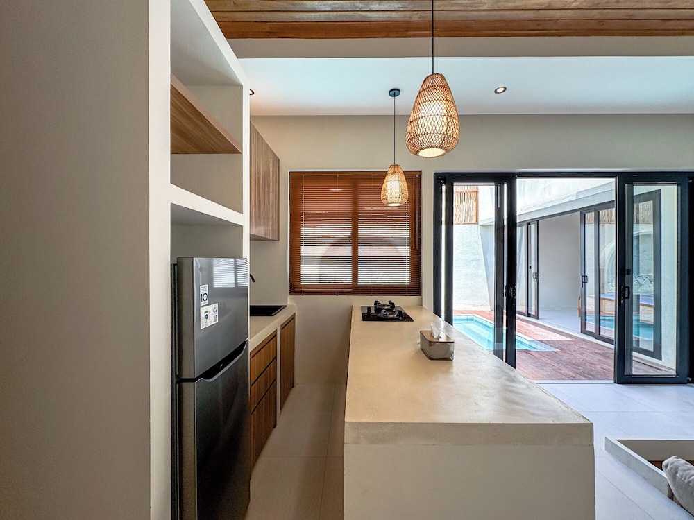 Villa Club Corner Residence by Nagisa Bali 10/34