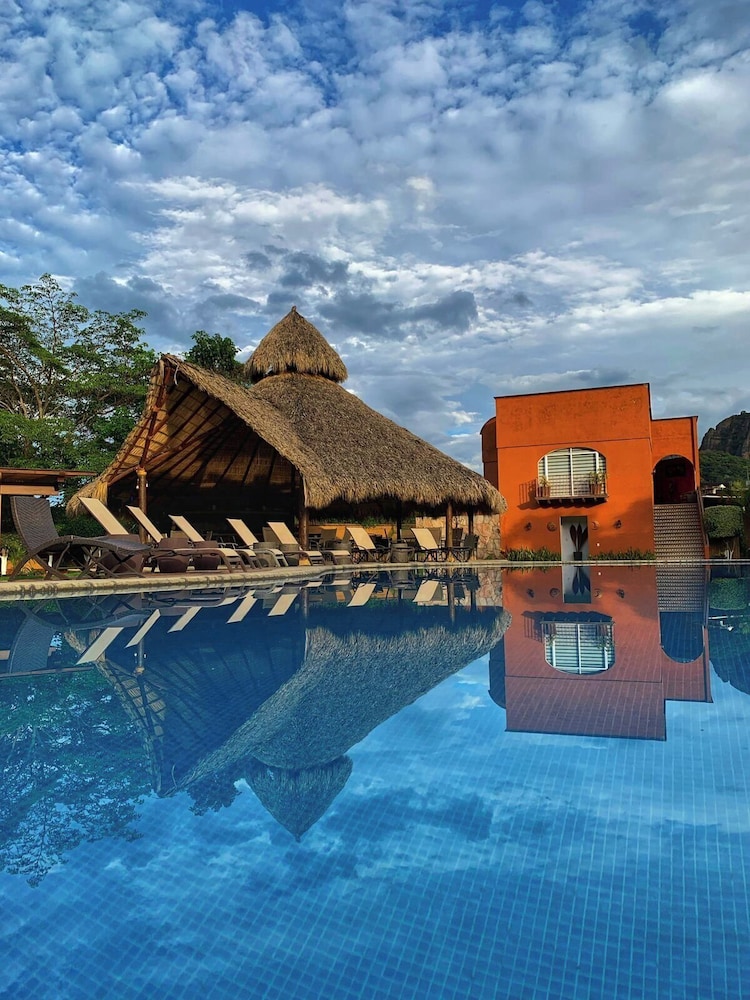Hotel Real del Valle 40/50