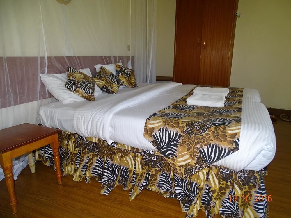 Tumaini Cottages And Conference Centre 12/60