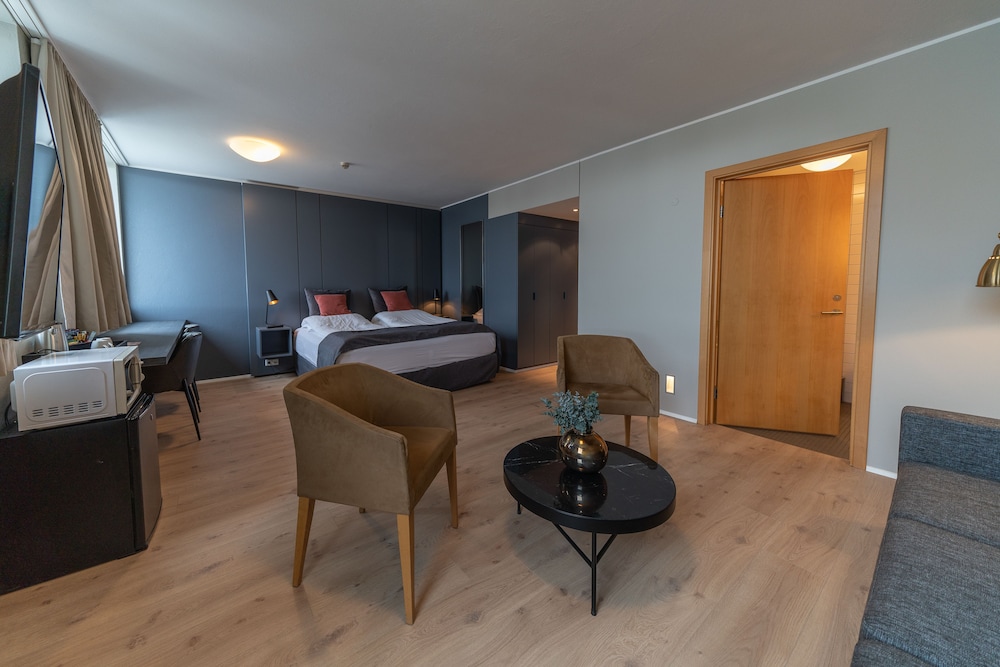 Hotel Isafjordur 33/45