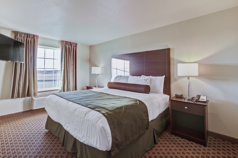 SUITE, KING BED, SOFA