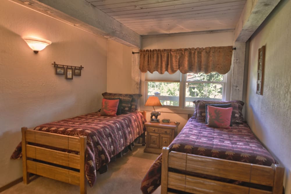 Top of the Village - Destination Hotels & Resorts 42/56