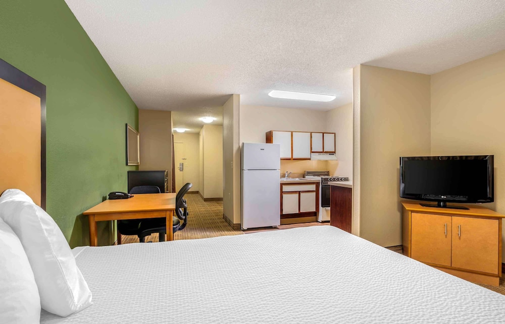 Extended Stay America - Evansville - East 17/55