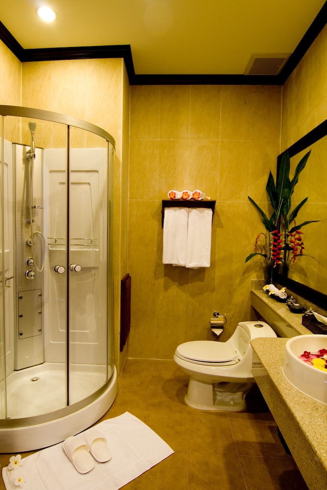 KANOK BURI RESORT 55/75