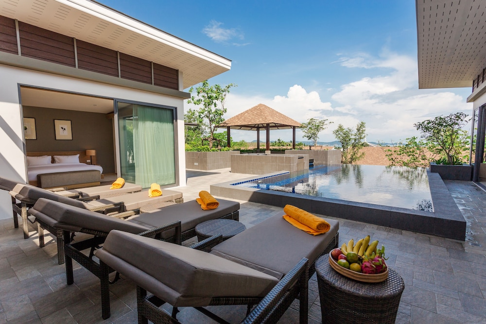 CASABAY Luxury Pool Villas 27/42