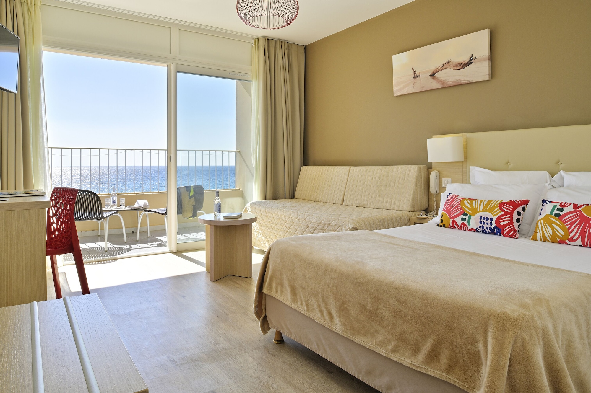 ROOM, SEA VIEW, BALCONY