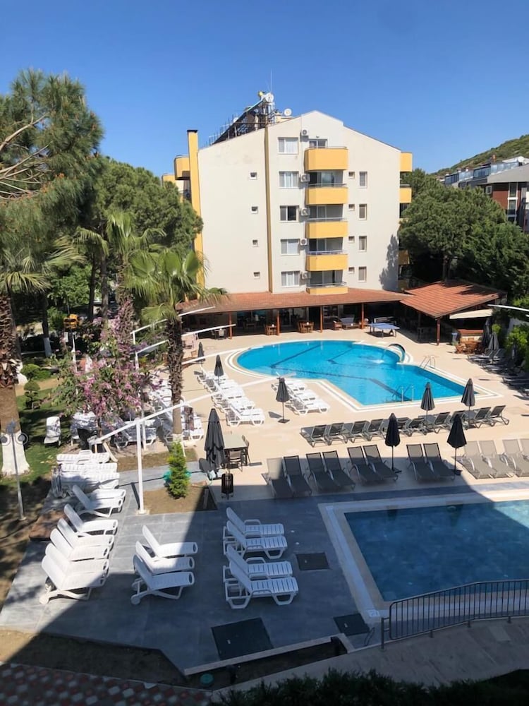 Opus Apart Hotel 6/63