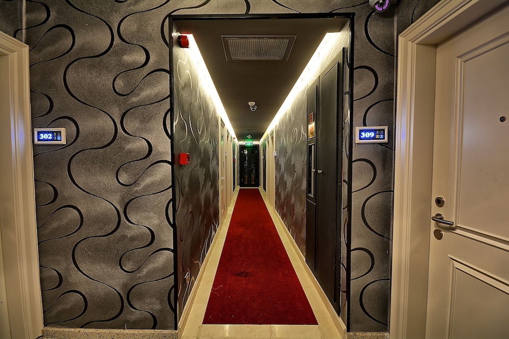 Samir Deluxe Hotel 12/31