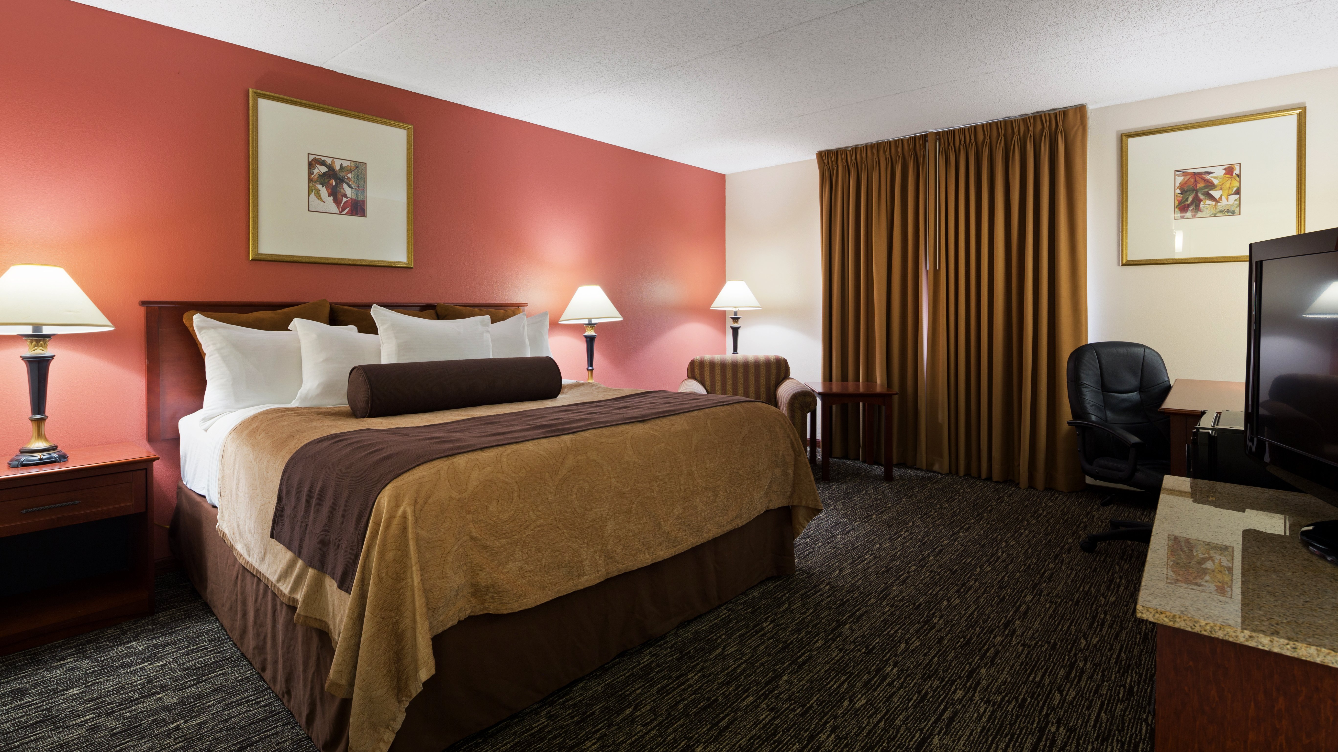 Chicago Club Inn & Suites 12/32