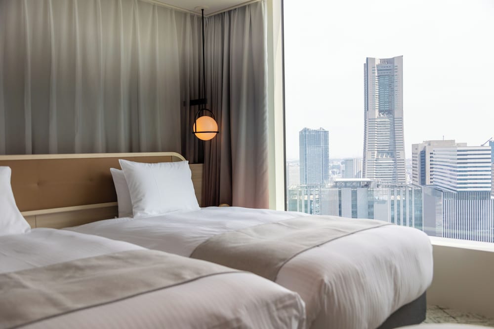 Moderate, Twin Beds