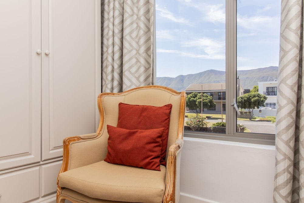 Sandbaai Country House 27/50