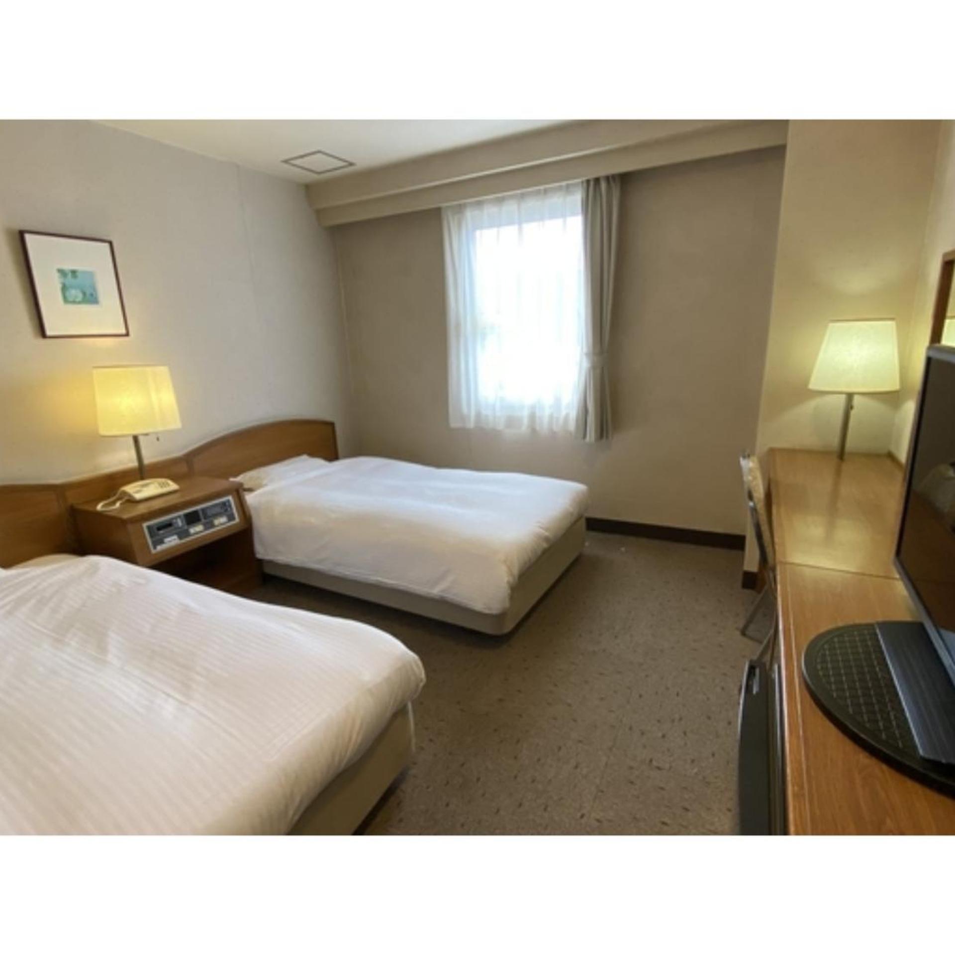 Smile Hotel Nabari 25/50