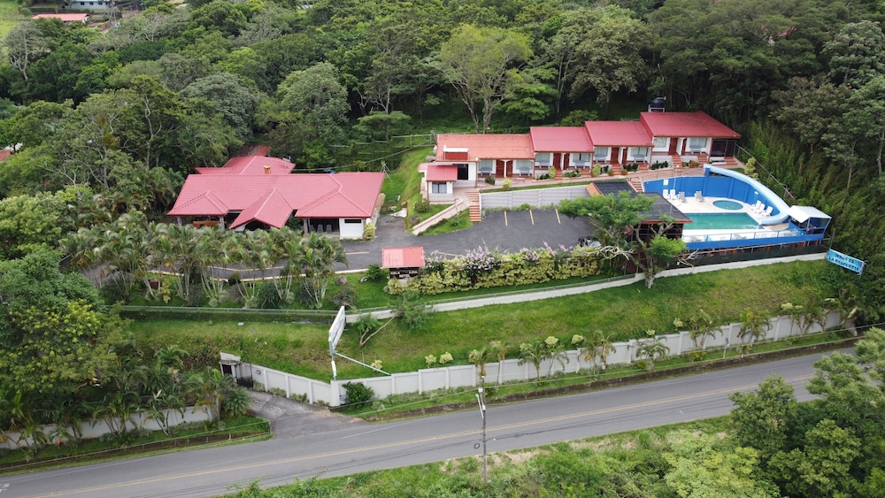 Cielo Azul Resort Hotel 31/34