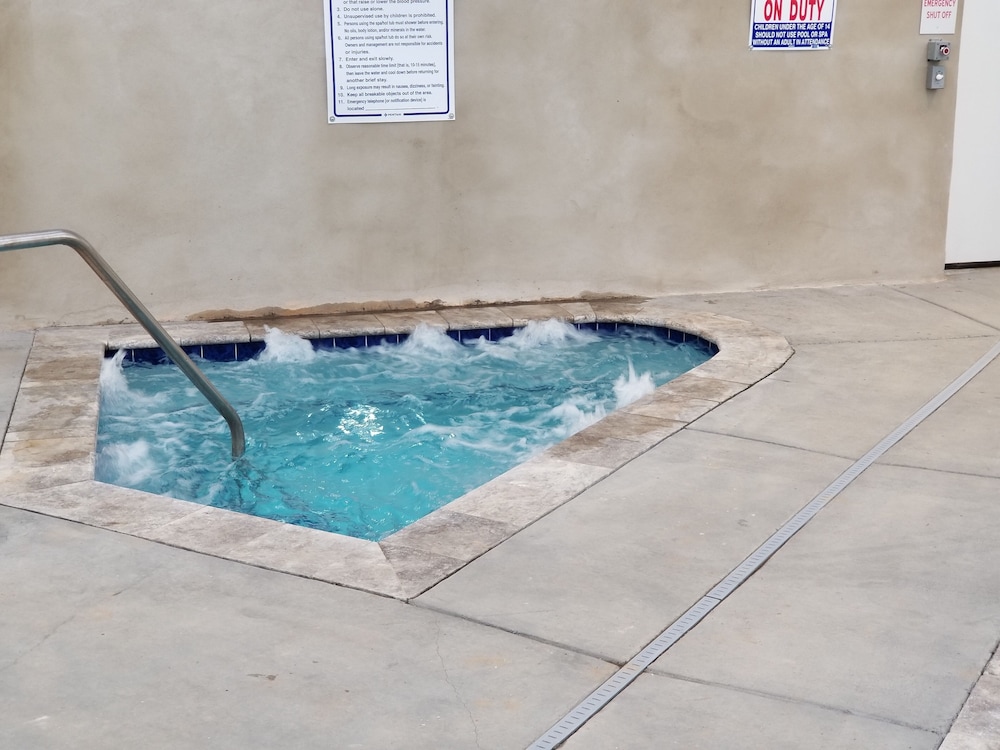 Vacation Lodge 38/65