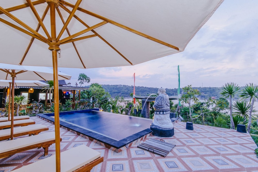 Sunday Huts Lembongan 32/50