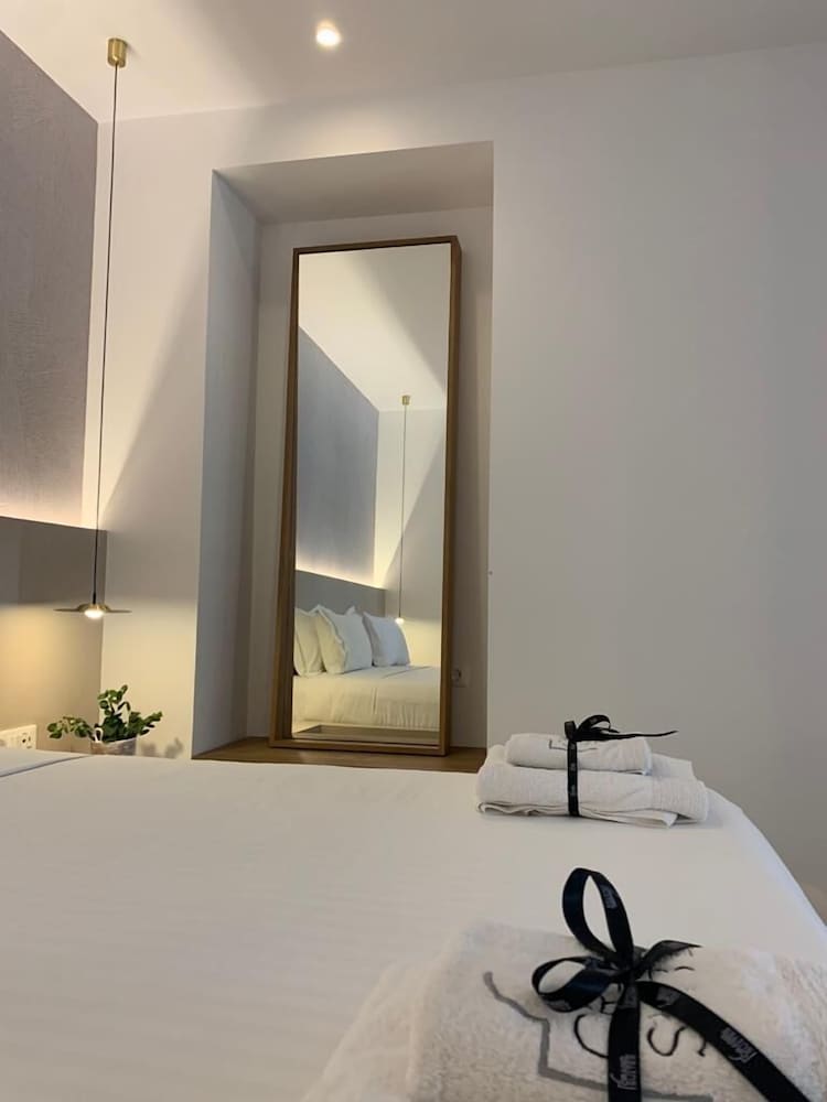 Orabel Suites - Adults Only 48/50