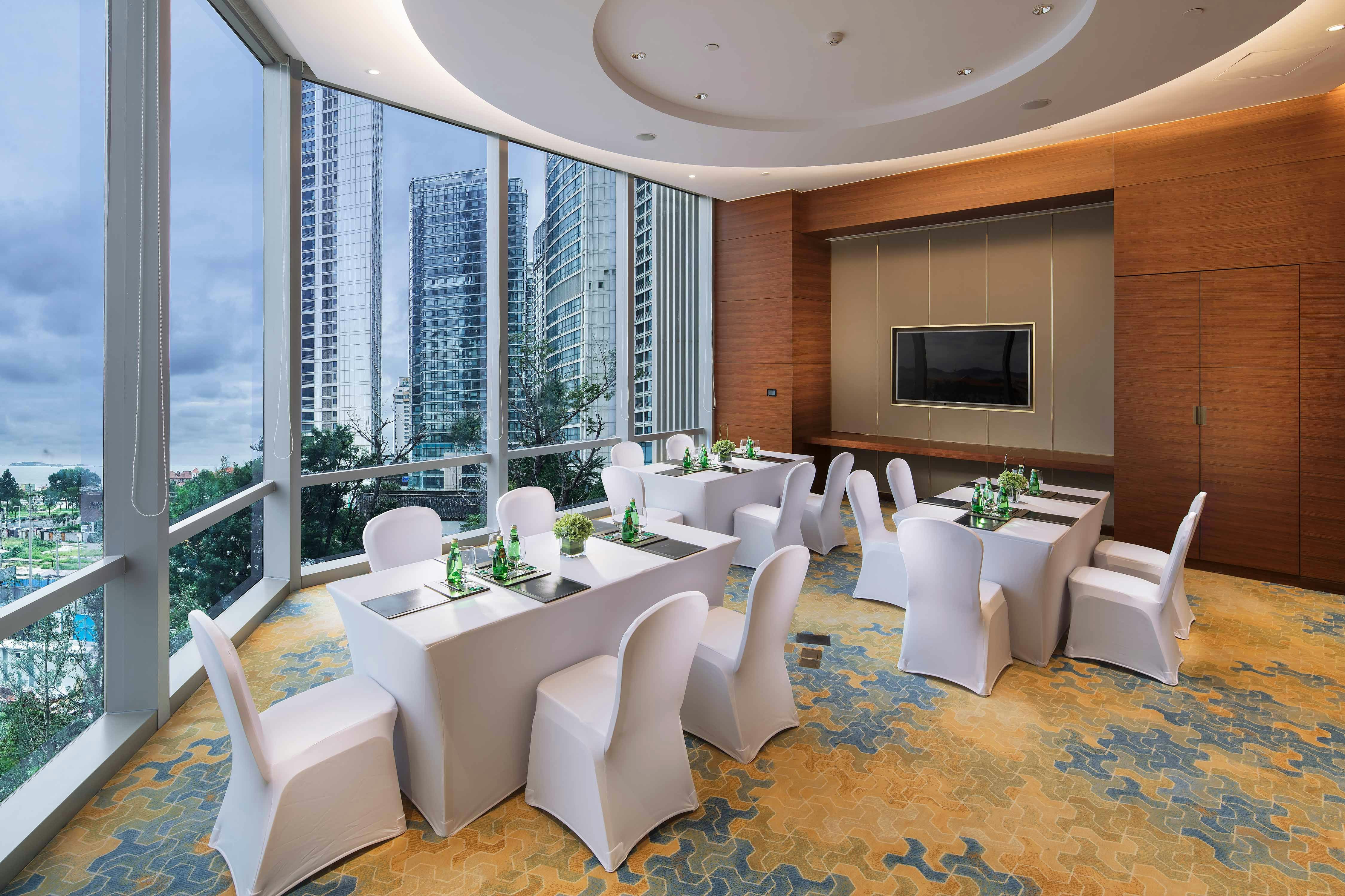 Hilton Yantai 50/64