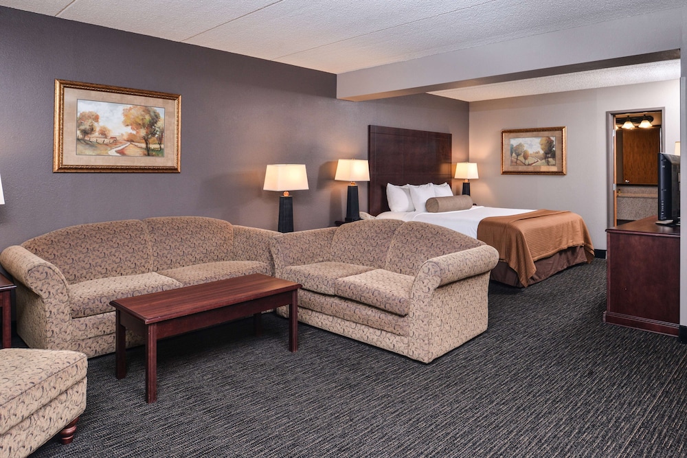 Best Western Plus Kelly Inn 18/27