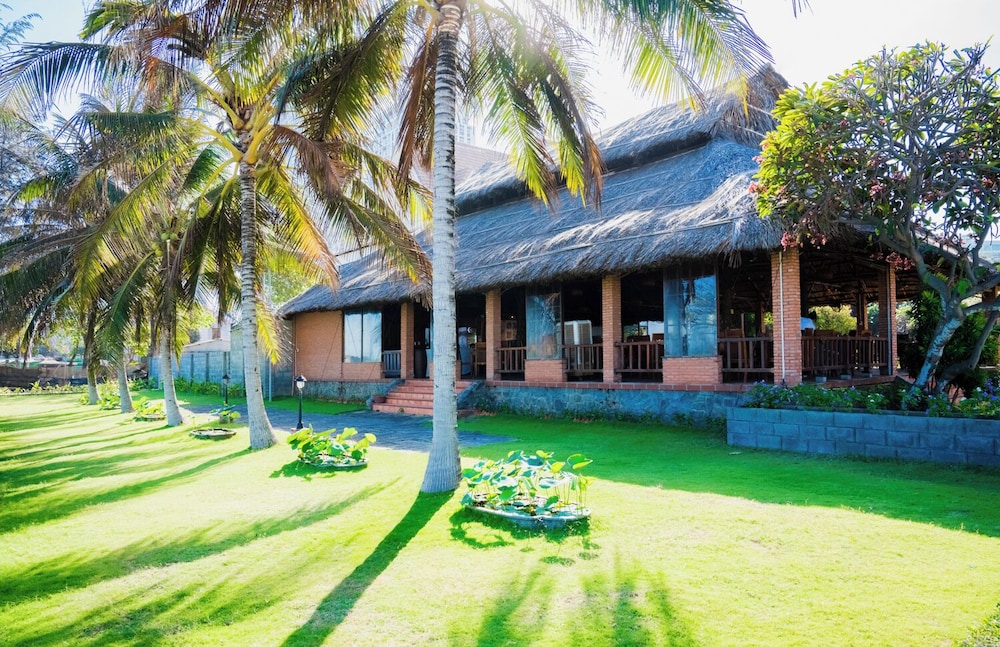 Lotus Vung Tau Resort 52/62