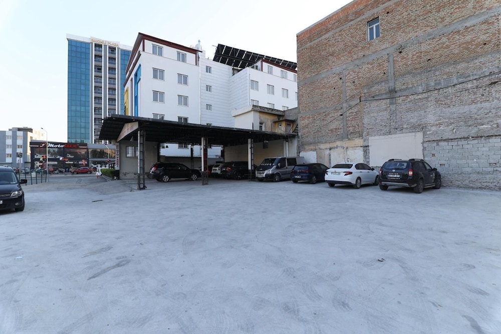 Adana Park Vadi Otel 14/16