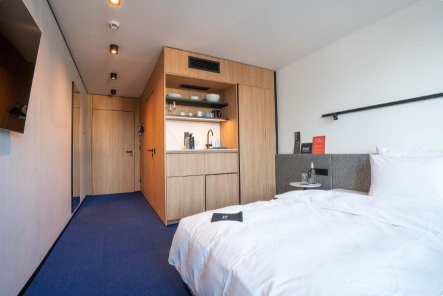 Grefis Hotel 3/10