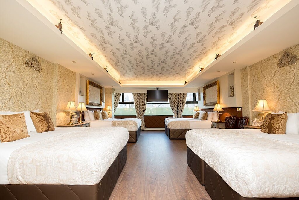The Shankly Hotel 24/72