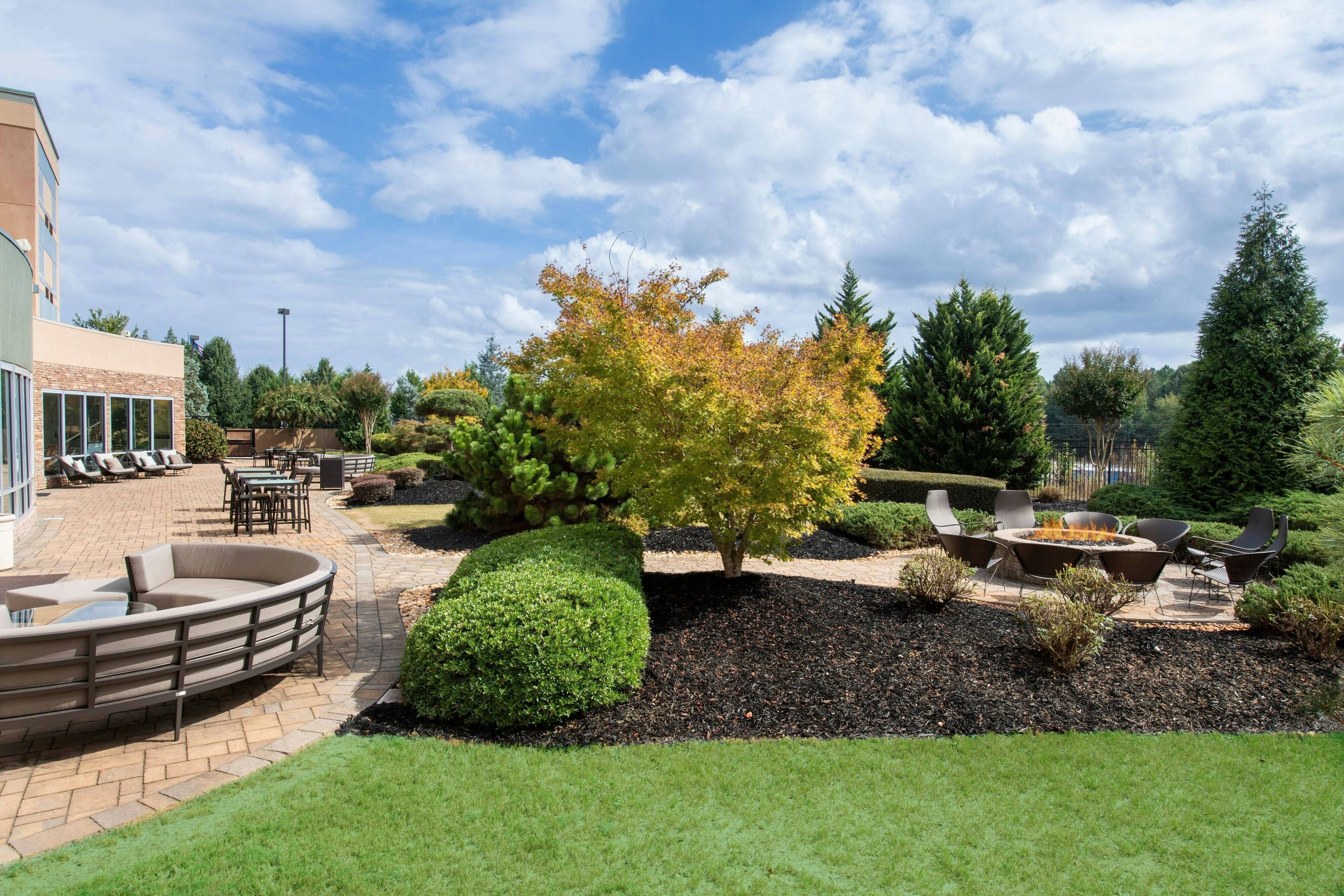 Courtyard Atlanta Mcdonough 42/42