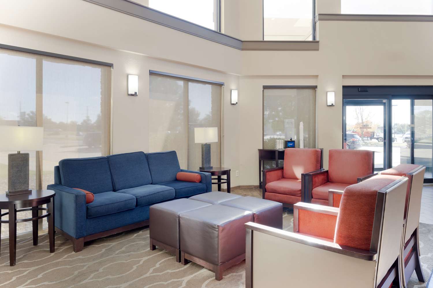 Comfort Inn and Suites Wichita Northeast, KS 18/27
