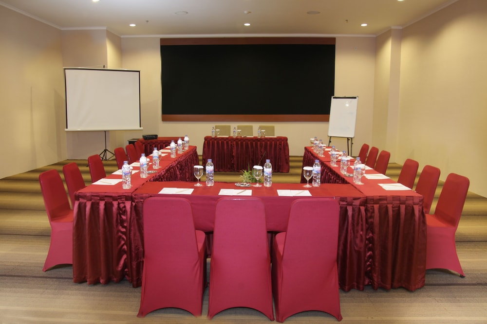 Vrata Hotel Yogyakarta 25/30