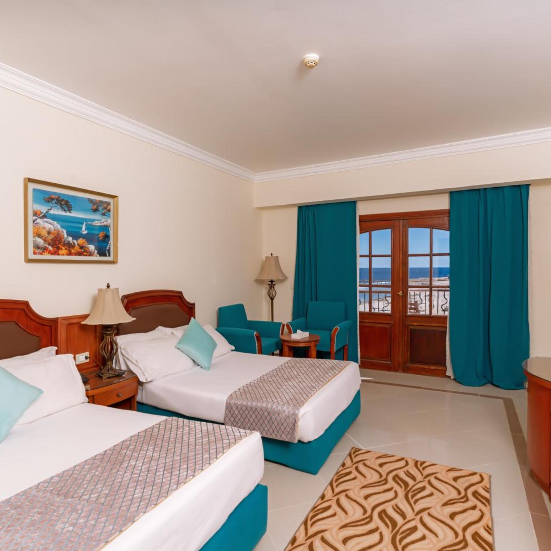 غرفة ثلاثية بإطلالة على البحر، Coral Hills Resort Marsa Alam 4/10