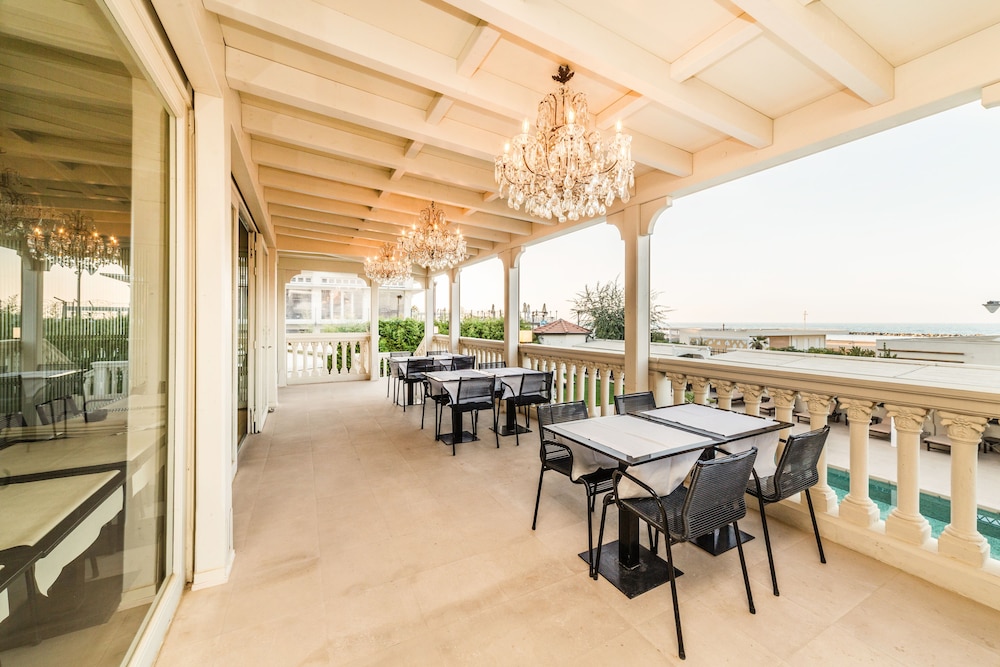 Hotel Carducci 76 63/75
