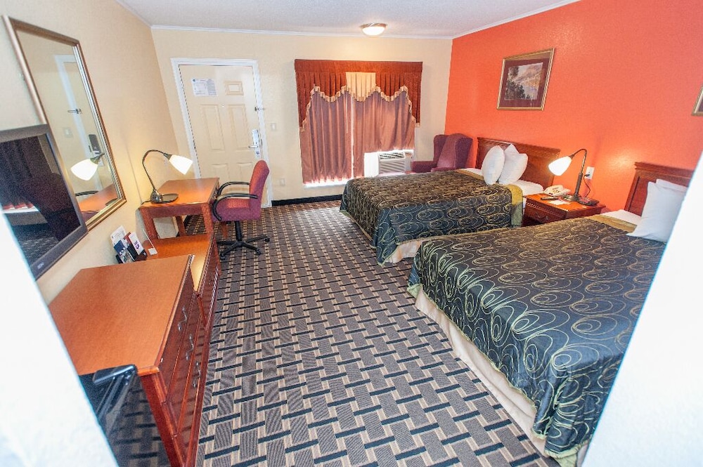 Travelodge by Wyndham Jackson North 14/26