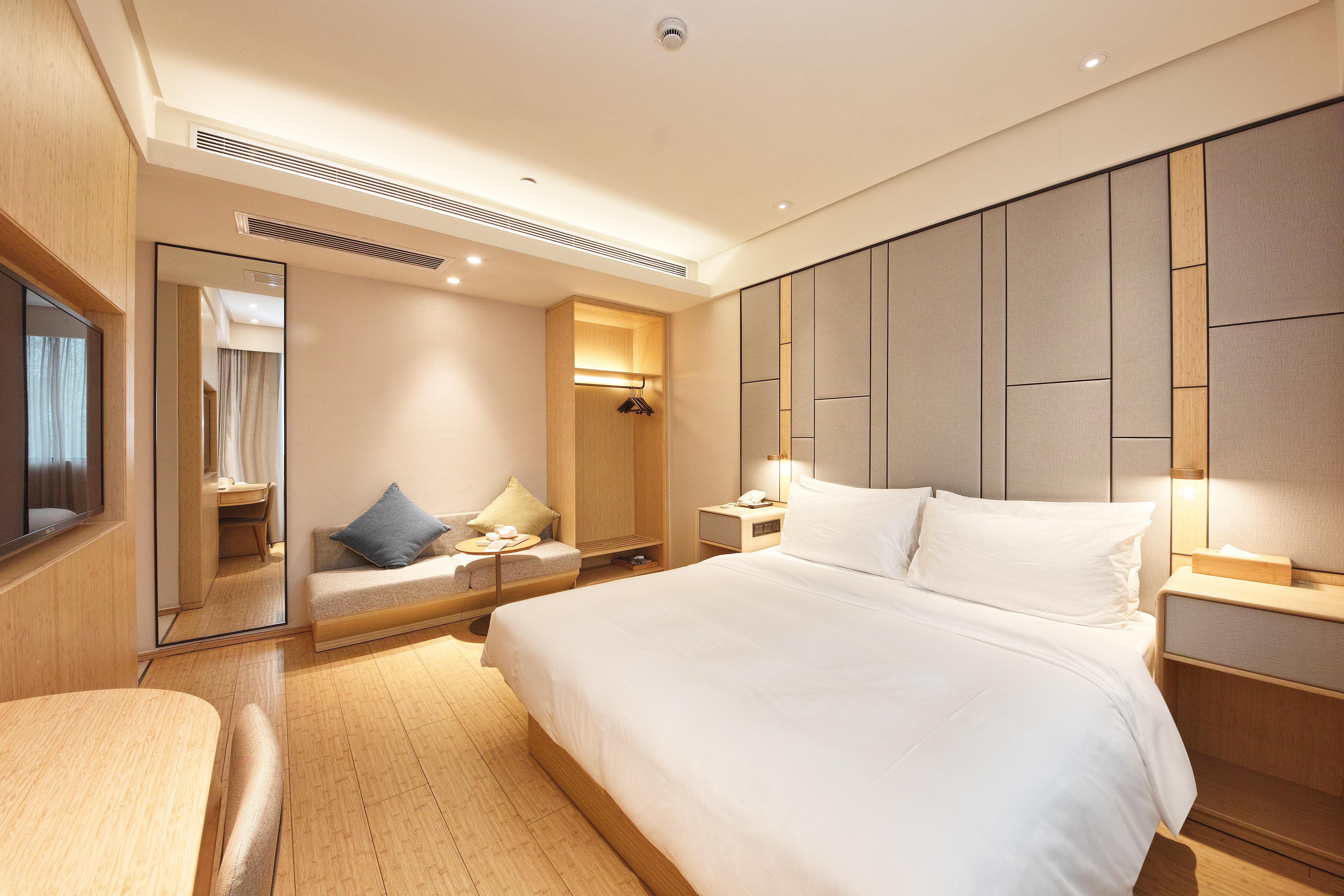 Ji Hotel (Hefei Huaihe Road Pedestrian Street) 6/46
