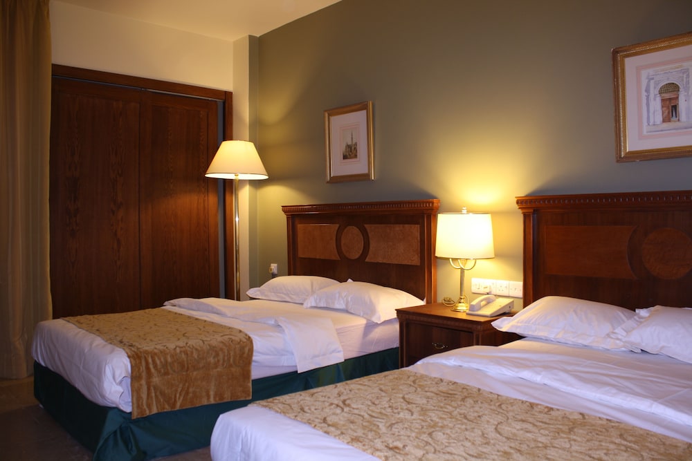 Grand Hotel Madaba 15/70