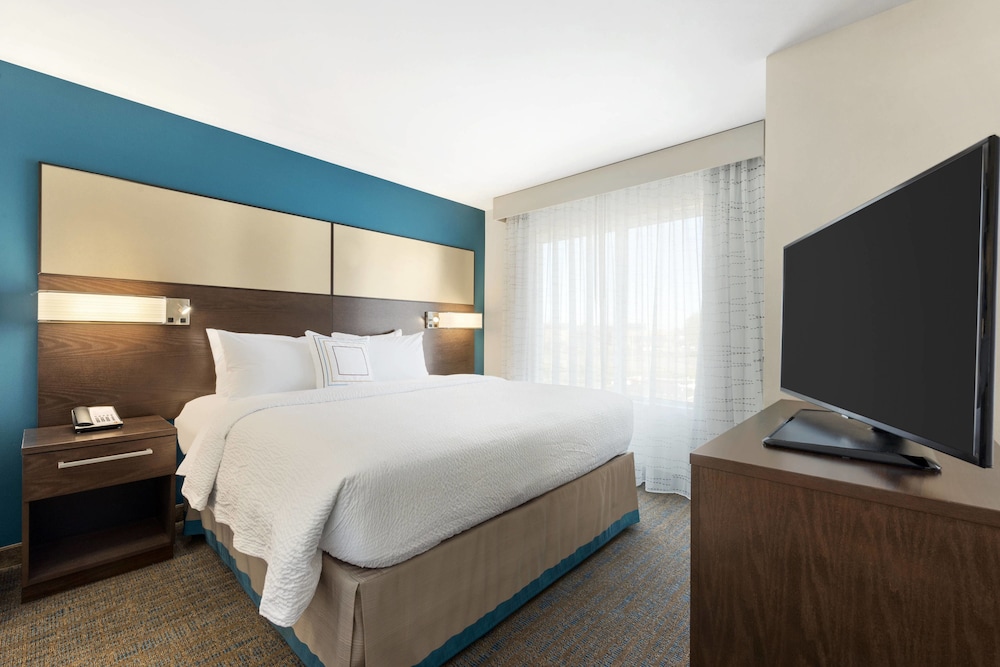 Residence Inn St Paul Woodbury 7/33