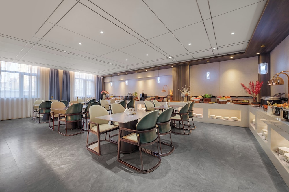 Mercure Beijing The Grand Canal CBD 12/15