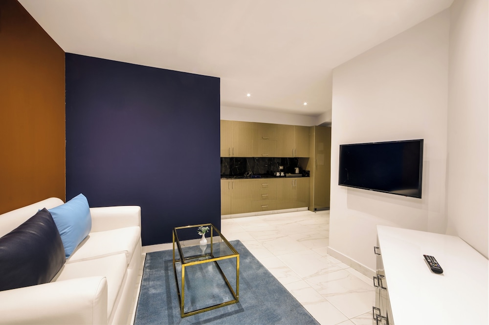 M Hotels at Porto Marina 39/50