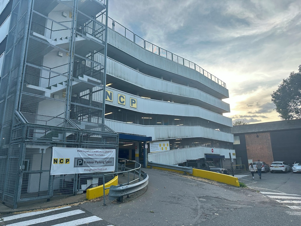 The North Hill Hotel 43/50