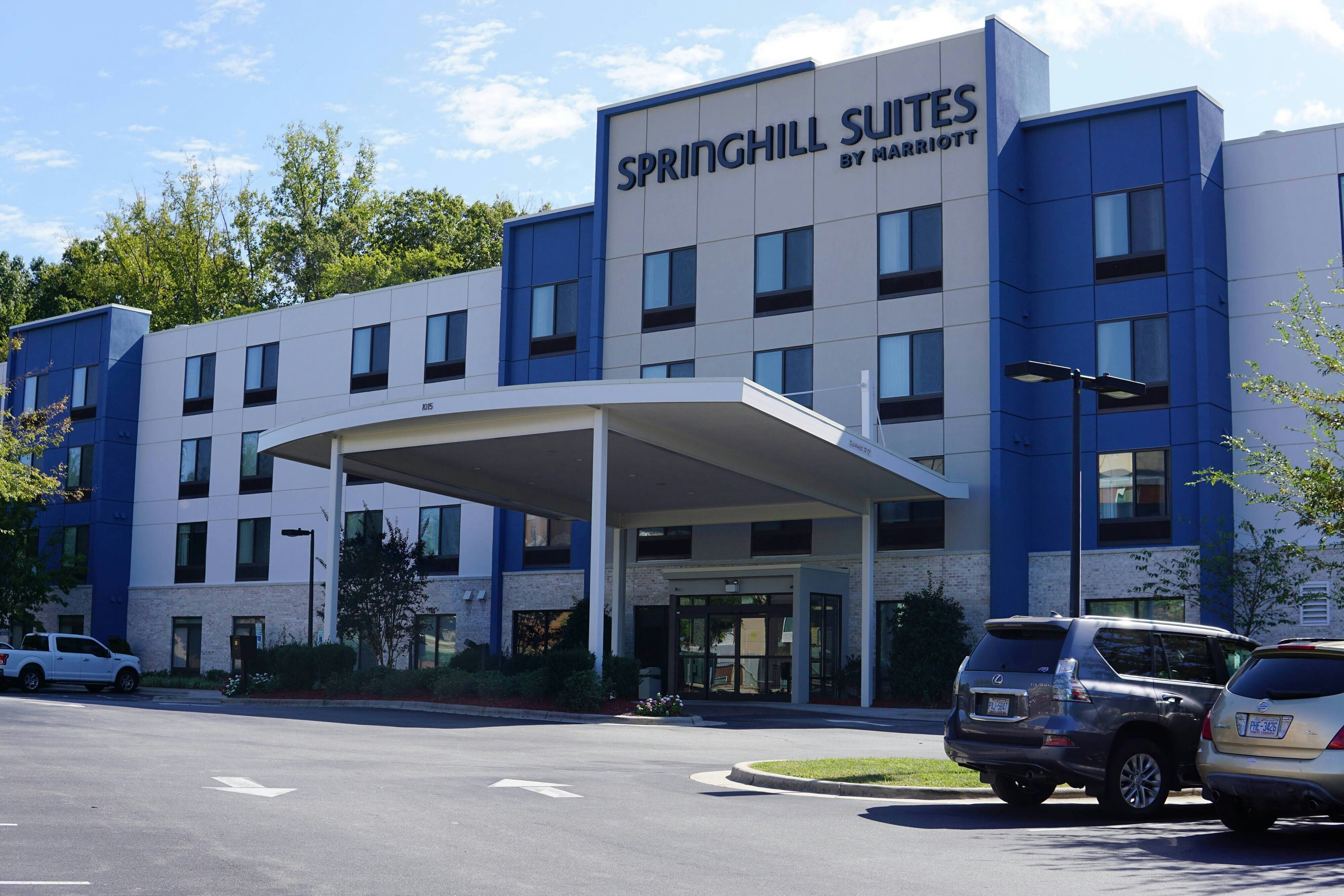 Springhill Suites Winston Salem Hanes Mall 22/24