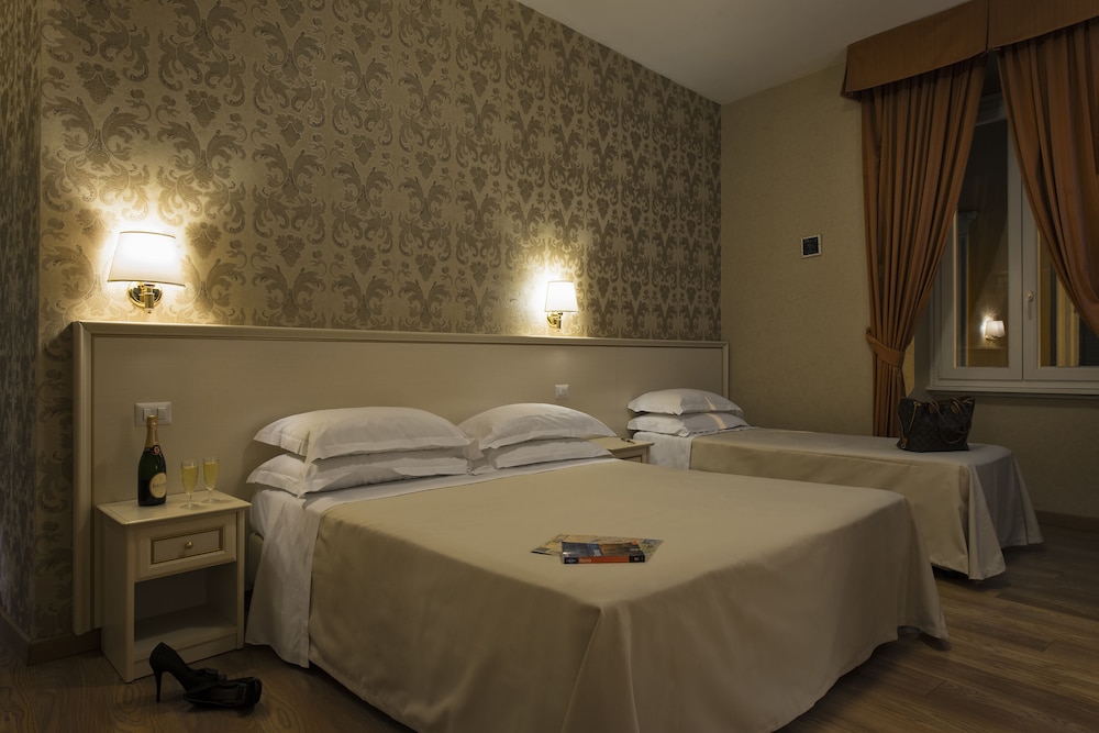 Relais Bocca di Leone 15/35