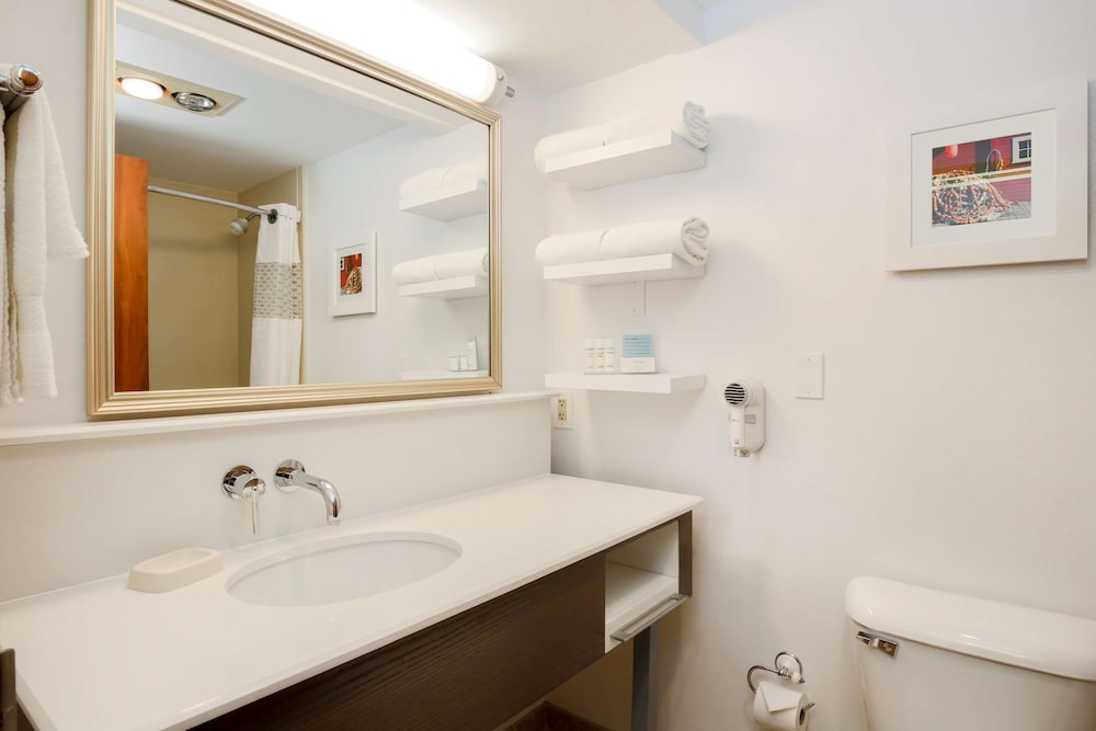 Hampton Inn Anchorage 13/33