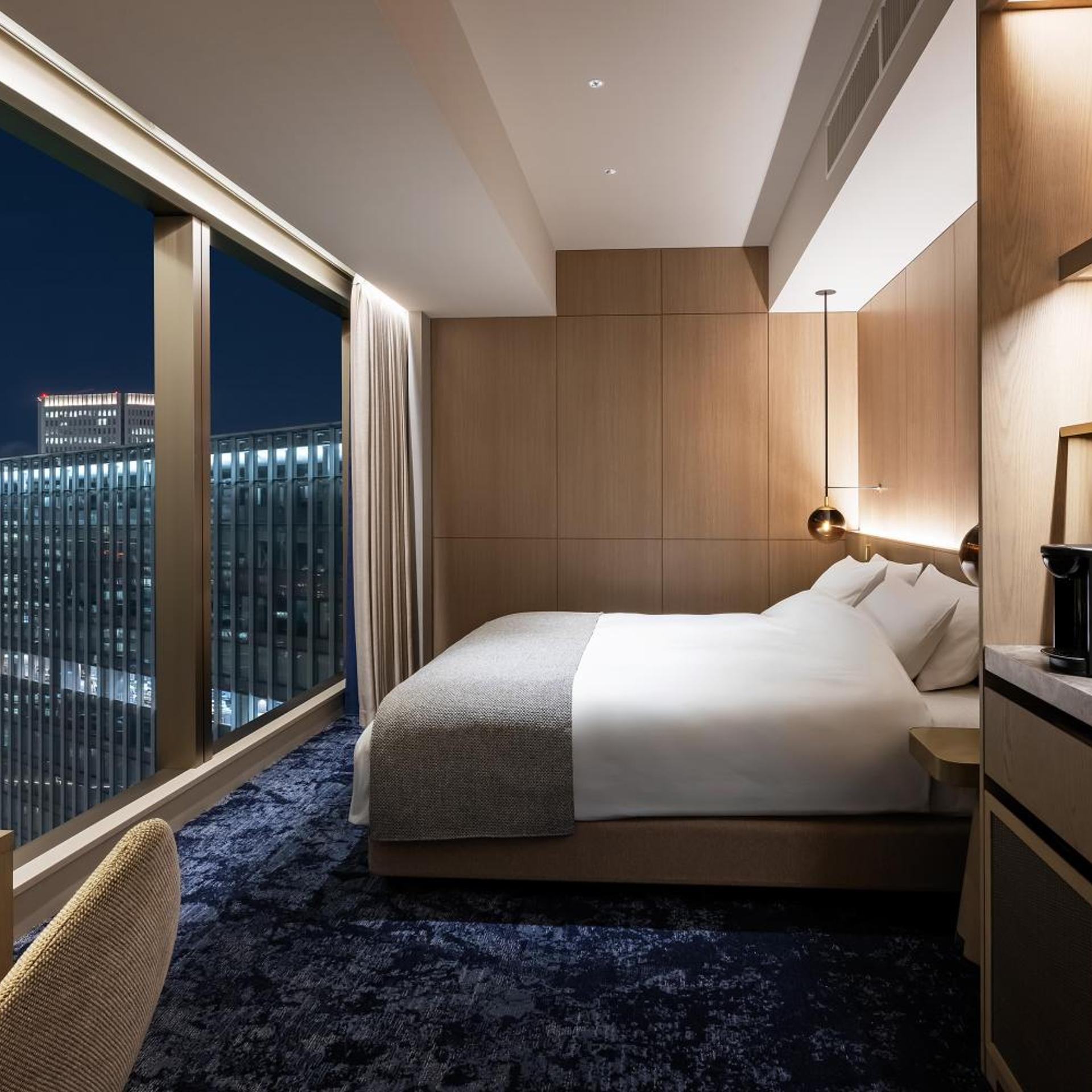 Club, Deluxe, Double Bed, Club Floor