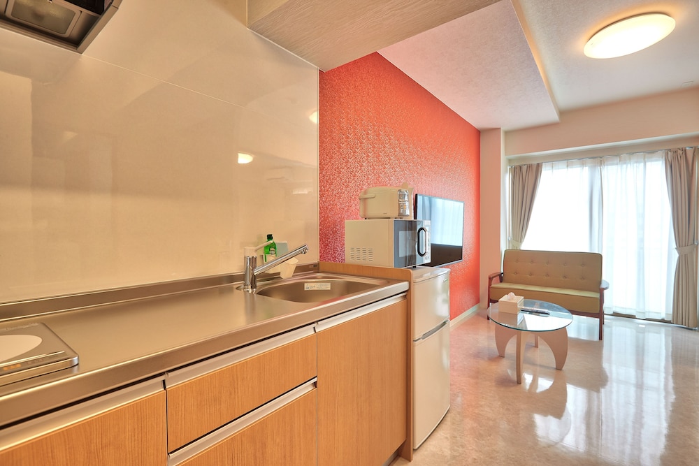 Mango Resort Okinawa Chatan 8/88