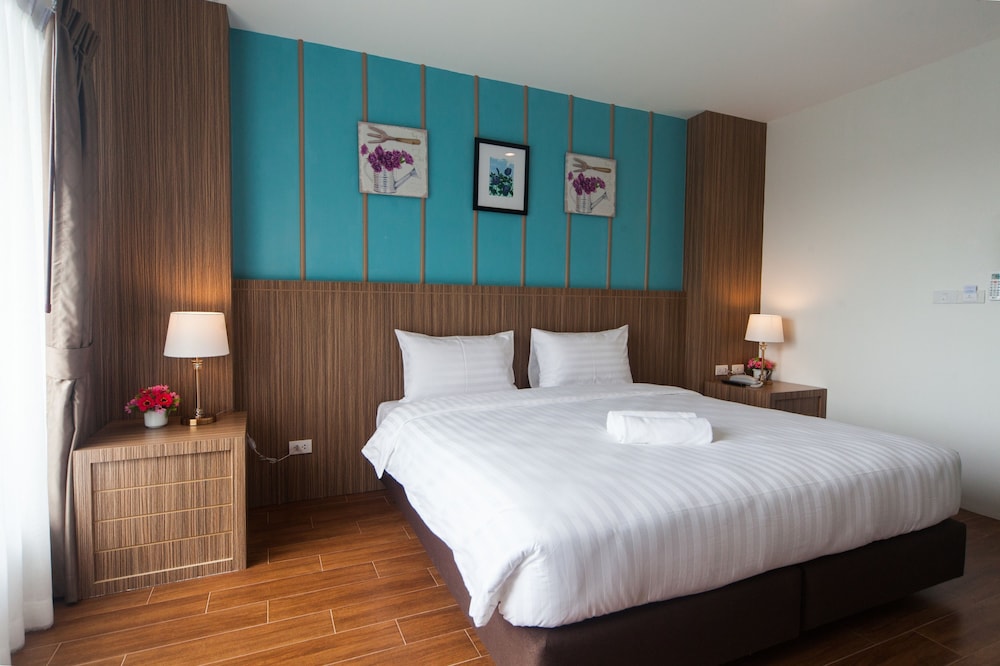 Anchan Laguna Hotel 18/64