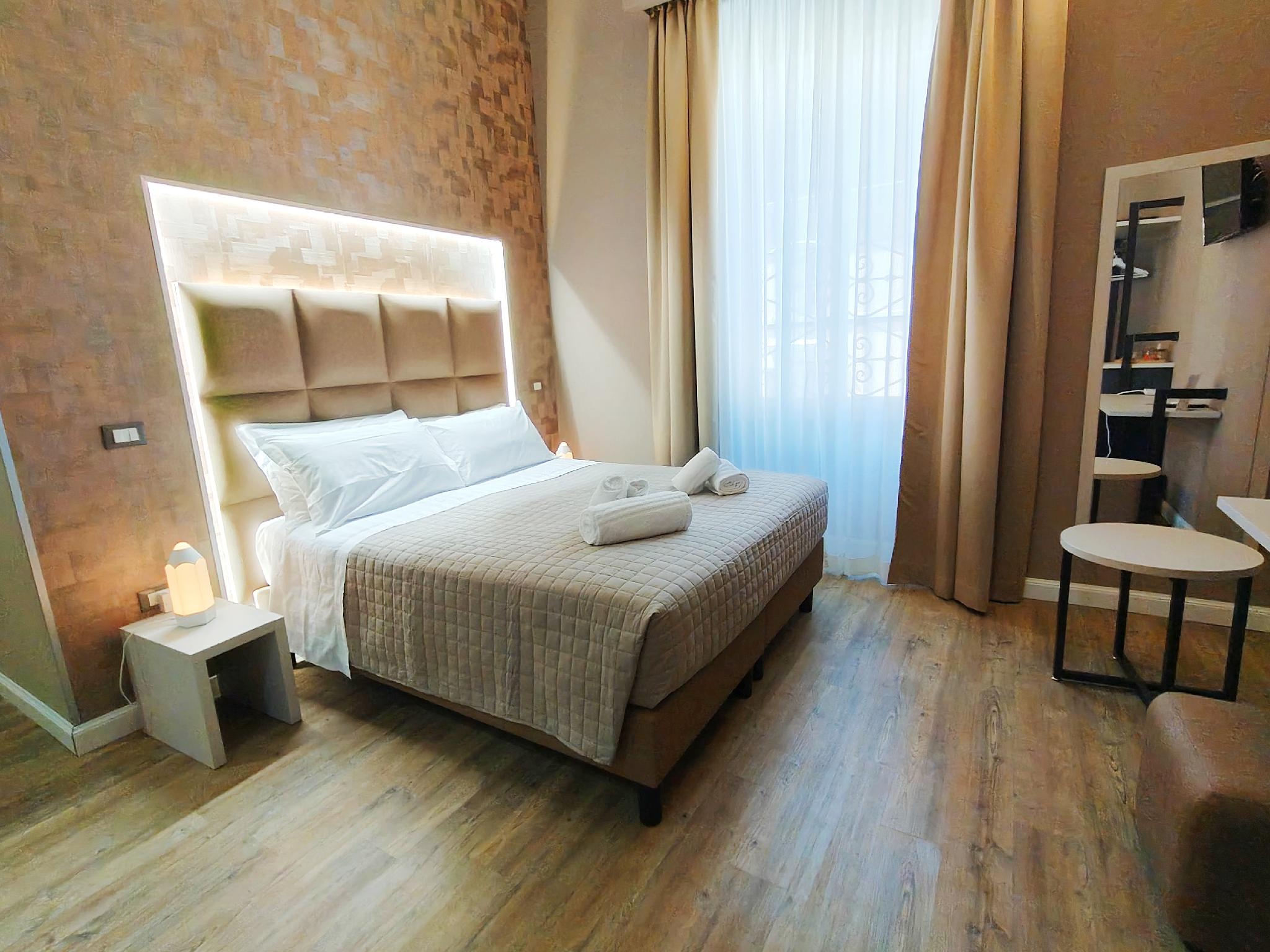 Deluxe, City View